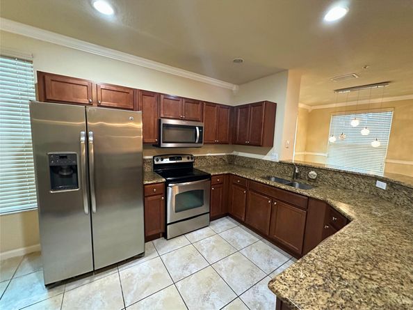 4670 Monarch Way, Coconut Creek FL 33073