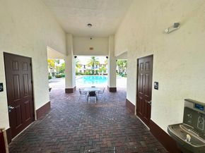 4670 Monarch Way, Coconut Creek FL 33073