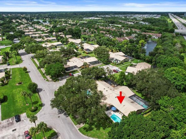 5261 Eagle Lake Drive, Palm Beach Gardens FL 33418