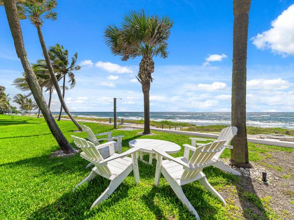 1043 Hillsboro Mile 17c, Hillsboro Beach FL 33062