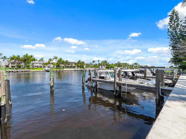 1043 Hillsboro Mile 17c, Hillsboro Beach FL 33062