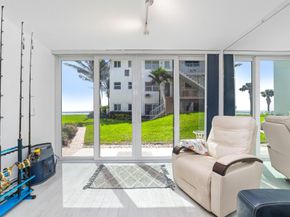 1043 Hillsboro Mile 17c, Hillsboro Beach FL 33062