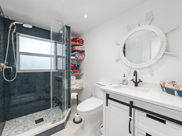 1043 Hillsboro Mile 17c, Hillsboro Beach FL 33062