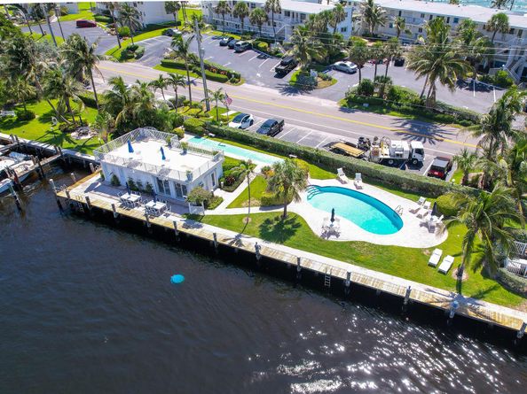 1043 Hillsboro Mile 17c, Hillsboro Beach FL 33062