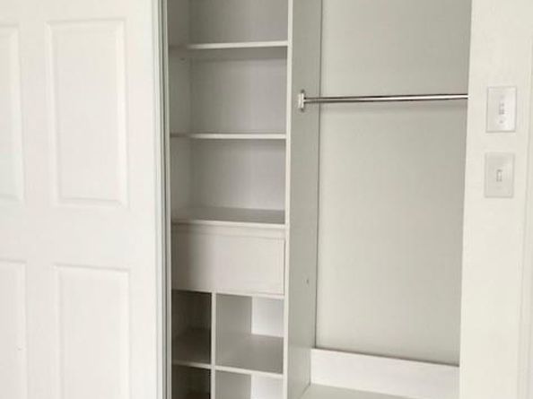 621 Lakeshore Ter, Davie FL 33325