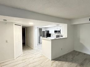 5025 Wiles Road 107, Coconut Creek FL 33073