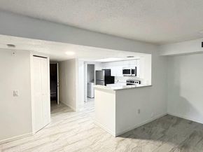 5025 Wiles Road 107, Coconut Creek FL 33073