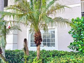 5025 Wiles Road 107, Coconut Creek FL 33073