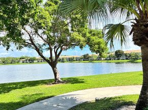5025 Wiles Road 107, Coconut Creek FL 33073