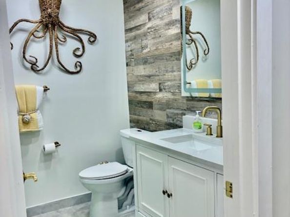 1121 NW 13th Street 3, Boca Raton FL 33486