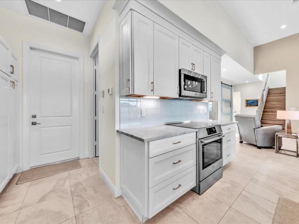 5800 Vista Linda Ln, Boca Raton FL 33433