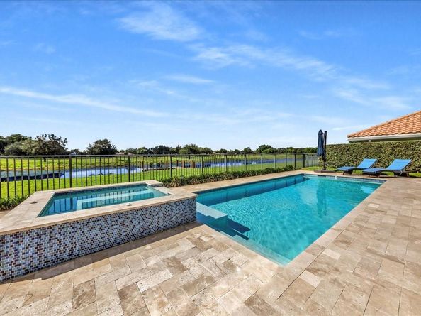 5800 Vista Linda Ln, Boca Raton FL 33433