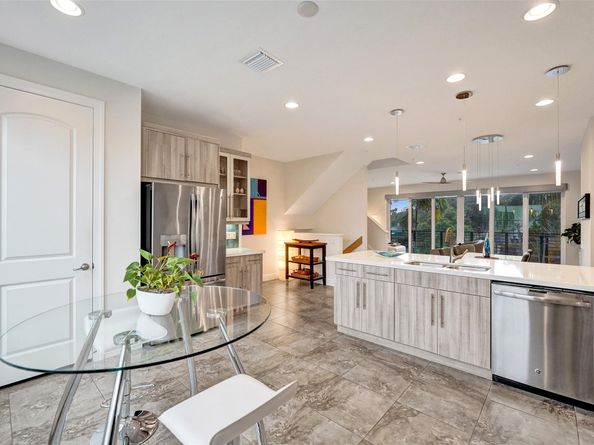 2900 NE 12th Ter 19, Oakland Park FL 33334