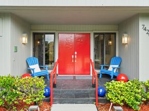 7420 W Lake Drive, Lake Clarke Shores FL 33406