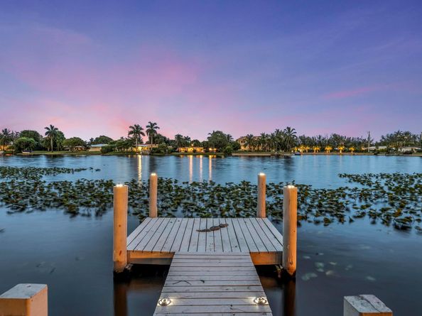 7420 W Lake Drive, Lake Clarke Shores FL 33406