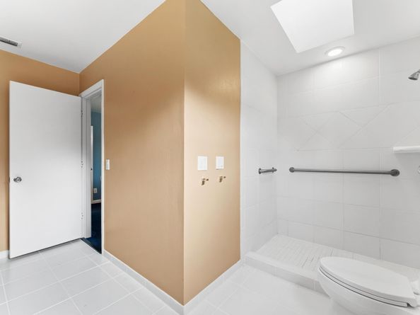 7420 W Lake Drive, Lake Clarke Shores FL 33406