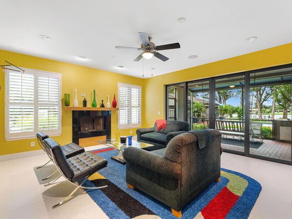 7420 W Lake Drive, Lake Clarke Shores FL 33406