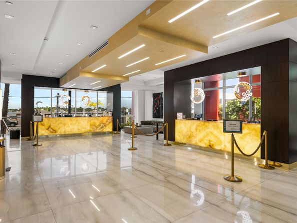 777 N Ocean Dr s332, Hollywood FL 33019