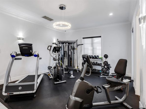 4711 NE 25th Avenue, Fort Lauderdale FL 33308