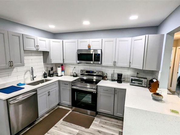 8503 NW 57th Ct, Tamarac FL 33321