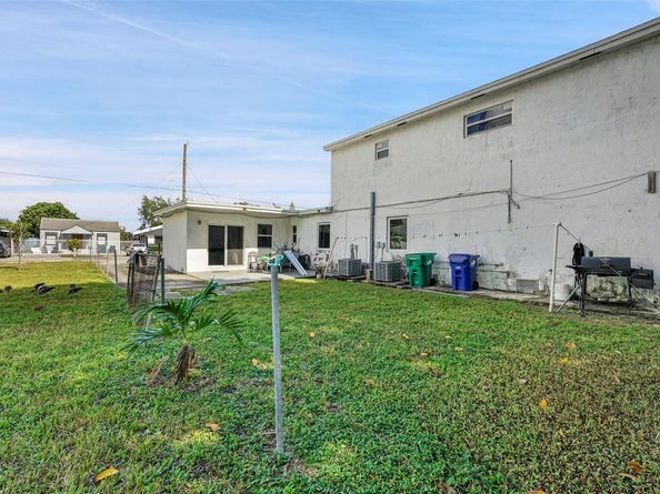 5840 NW 31st Ave, Miami FL 33142