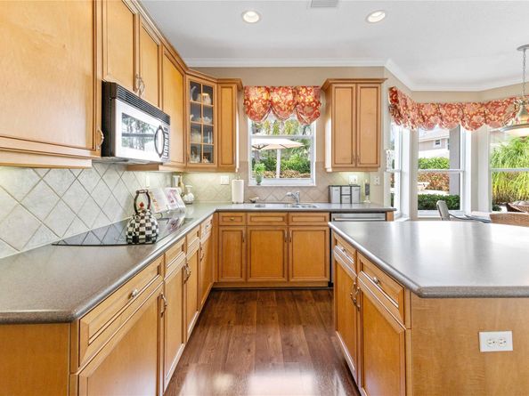 5969 NW 56th Cir, Coral Springs FL 33067