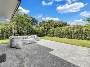 1390 NE 150th Street, Miami FL 33161