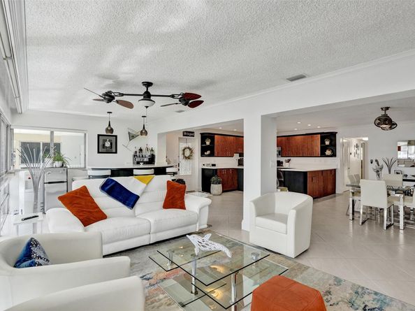 3090 NE 48th St 316, Fort Lauderdale FL 33308