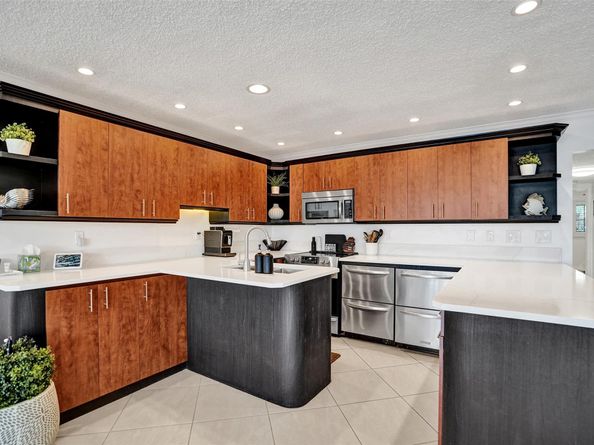 3090 NE 48th St 316, Fort Lauderdale FL 33308