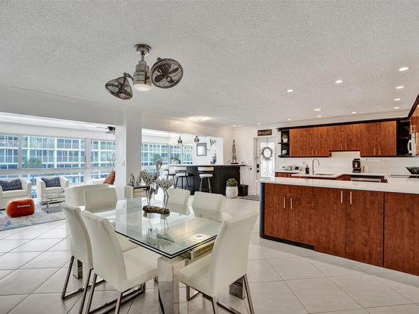 3090 NE 48th St 316, Fort Lauderdale FL 33308