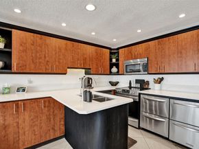 3090 NE 48th St 316, Fort Lauderdale FL 33308