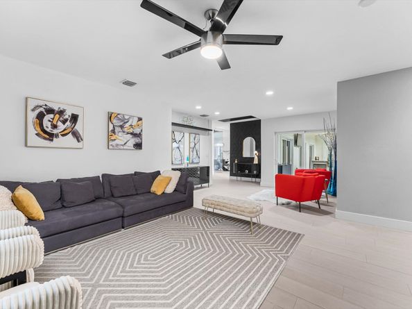 1044 NW 6th Drive, Boca Raton FL 33486