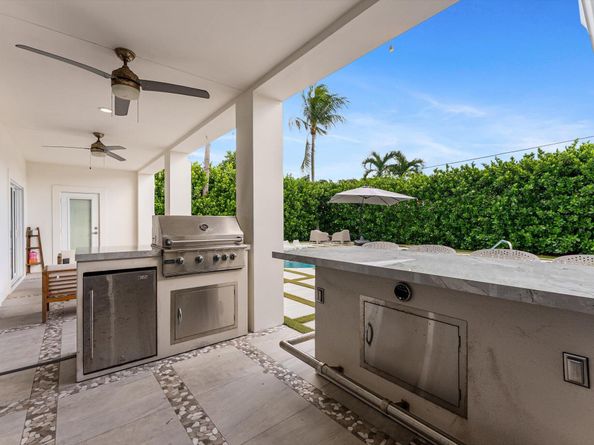 1044 NW 6th Drive, Boca Raton FL 33486