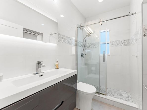 1044 NW 6th Drive, Boca Raton FL 33486
