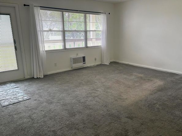 398 Mansfield J 398 J, Boca Raton FL 33434