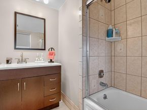 3871 Via Poinciana 404, Lake Worth FL 33467
