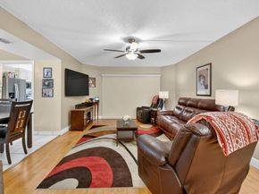 3871 Via Poinciana 404, Lake Worth FL 33467