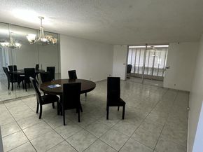 320 NE 12th Ave 408, Hallandale Beach FL 33009