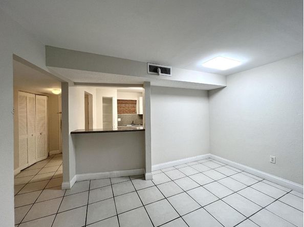 4215 N University Drive 214, Sunrise FL 33351