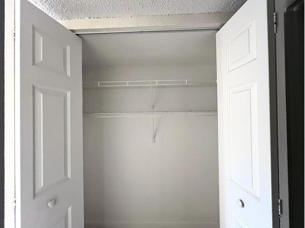 4215 N University Drive 214, Sunrise FL 33351