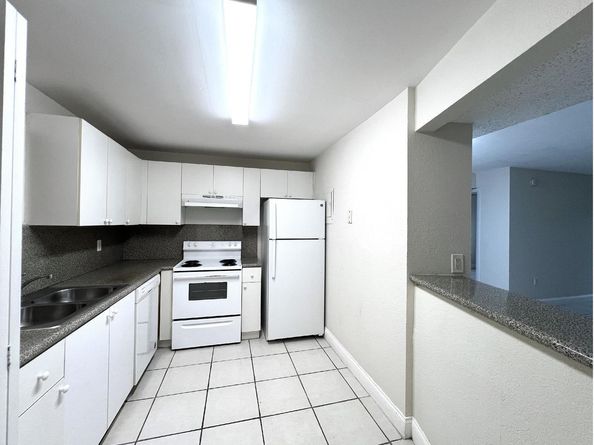 4215 N University Drive 214, Sunrise FL 33351