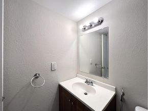 4215 N University Drive 214, Sunrise FL 33351
