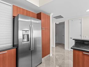 2650 Lake Shore Drive 703, Riviera Beach FL 33404