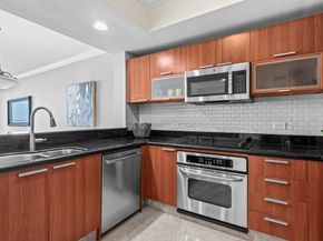 2650 Lake Shore Drive 703, Riviera Beach FL 33404