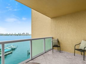 2650 Lake Shore Drive 703, Riviera Beach FL 33404