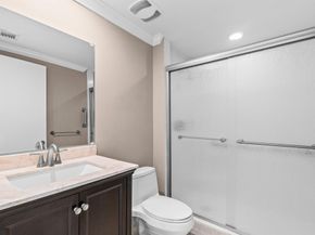 2650 Lake Shore Drive 703, Riviera Beach FL 33404