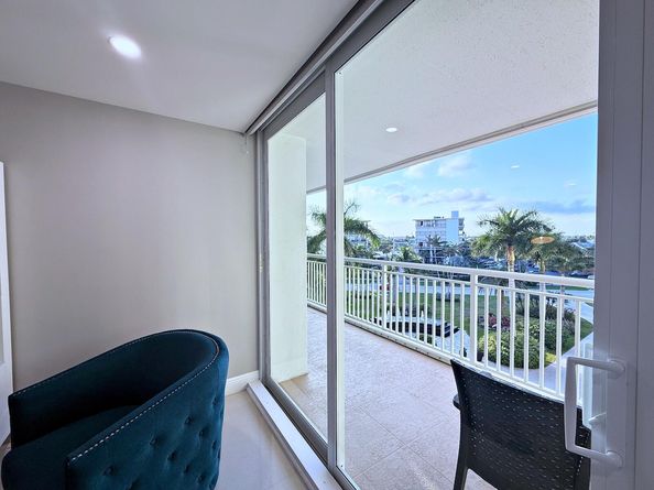 3546 S Ocean Boulevard 515, South Palm Beach FL 33480