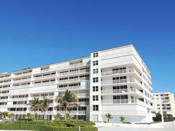 3546 S Ocean Boulevard 515, South Palm Beach FL 33480