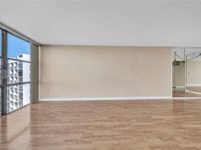 1000 Parkview Dr 925, Hallandale Beach FL 33009