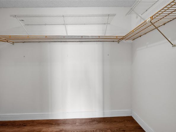 1000 Parkview Dr 925, Hallandale Beach FL 33009